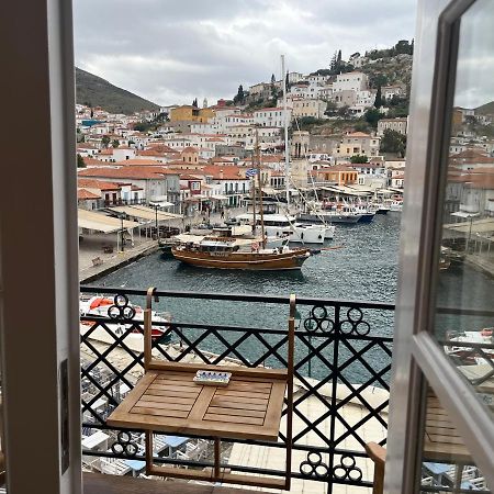 Estia Hydra Hotel Екстериор снимка