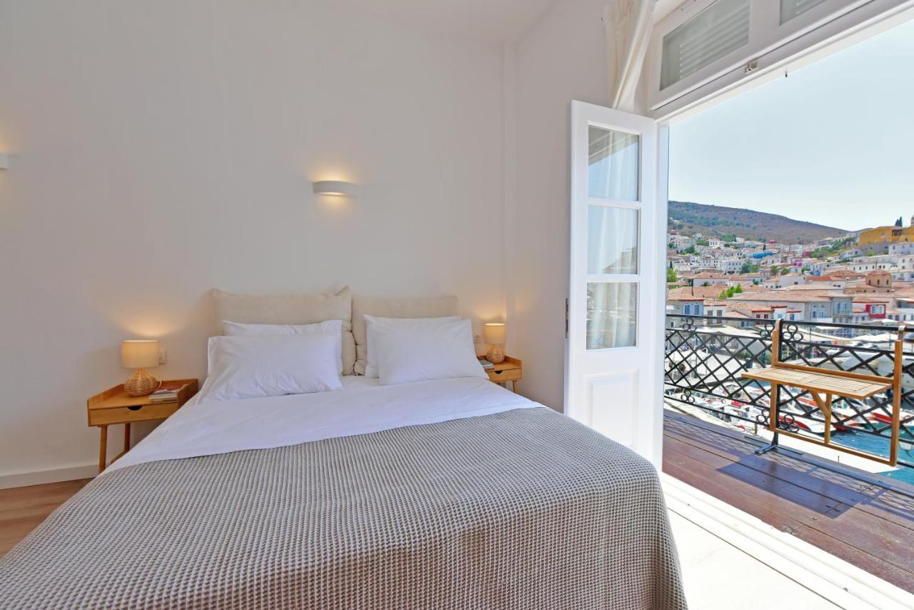 Estia Hydra Hotel Екстериор снимка