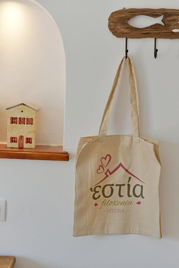 Estia Hydra Hotel Екстериор снимка
