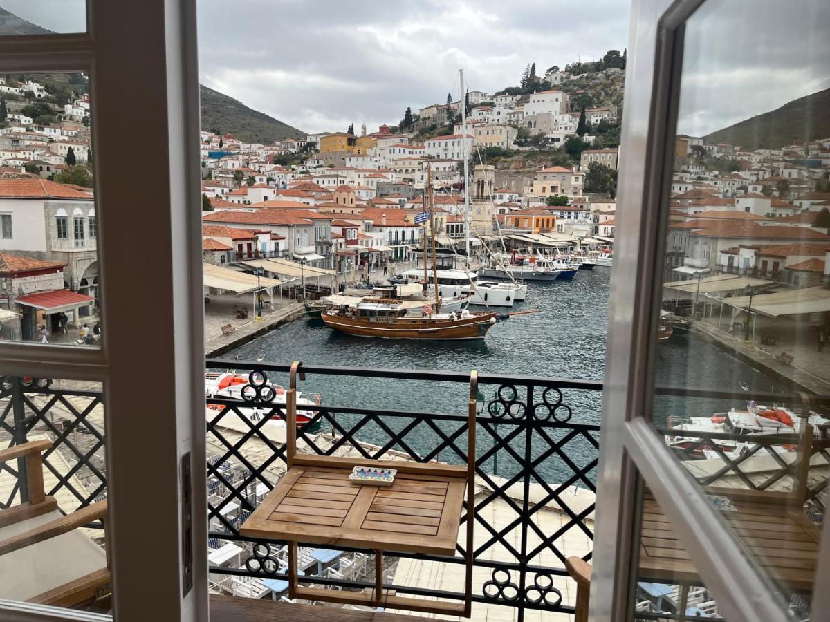 Estia Hydra Hotel Екстериор снимка